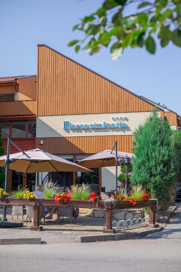Floros Simfonija Hotel Šventoji Kültér fotó