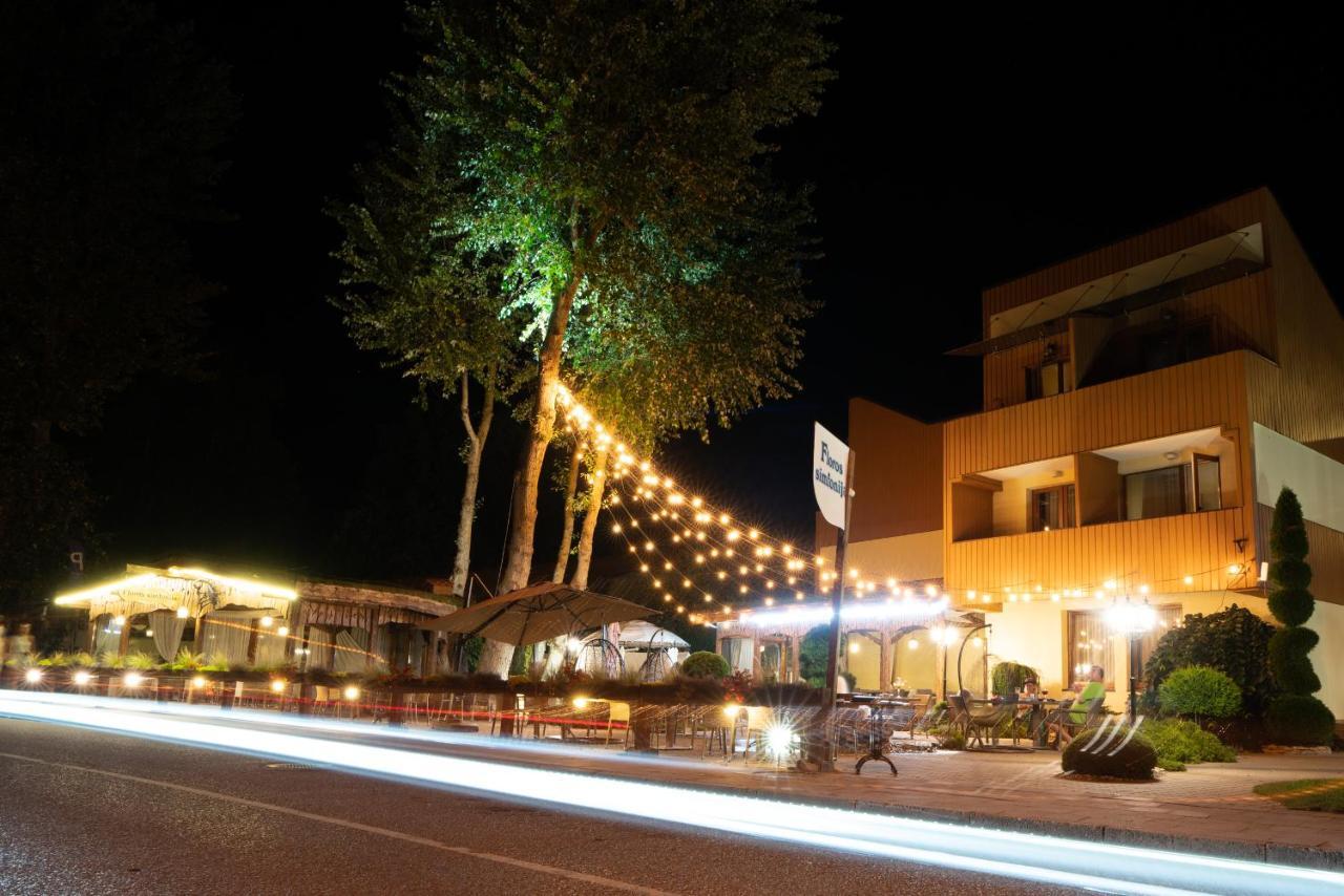 Floros Simfonija Hotel Šventoji Kültér fotó