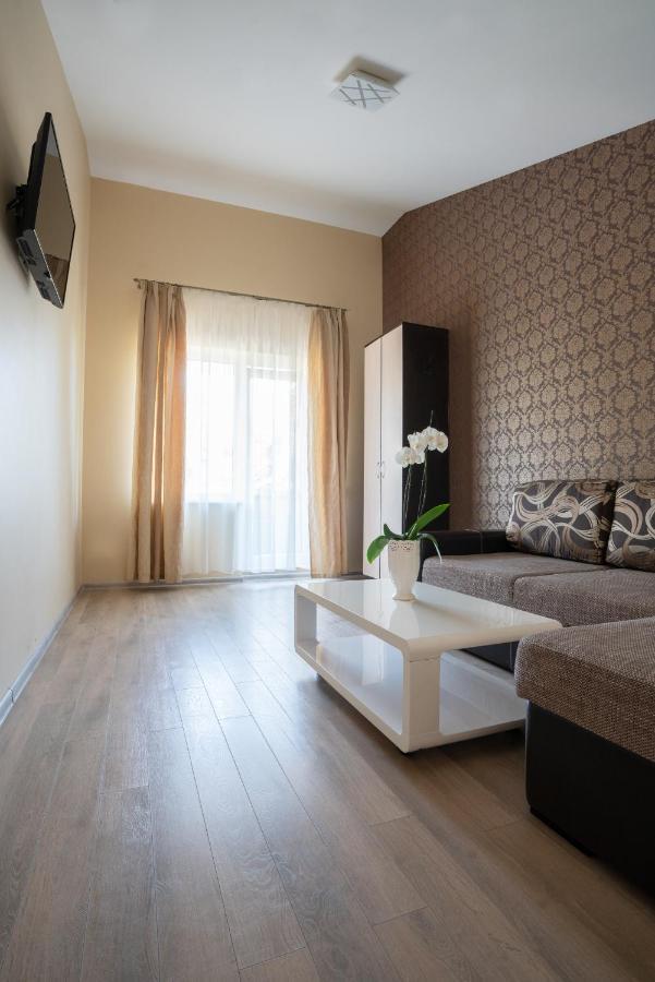 Floros Simfonija Hotel Šventoji Kültér fotó