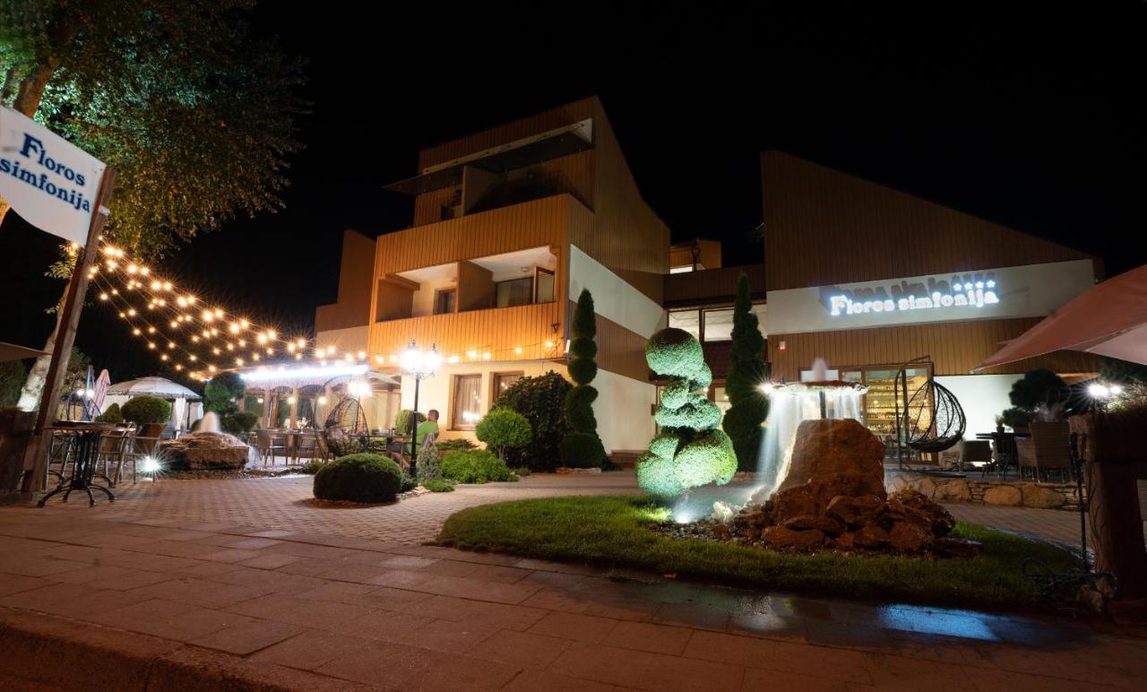 Floros Simfonija Hotel Šventoji Kültér fotó