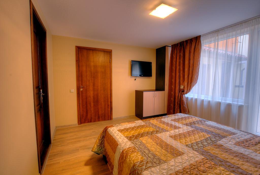 Floros Simfonija Hotel Šventoji Szoba fotó
